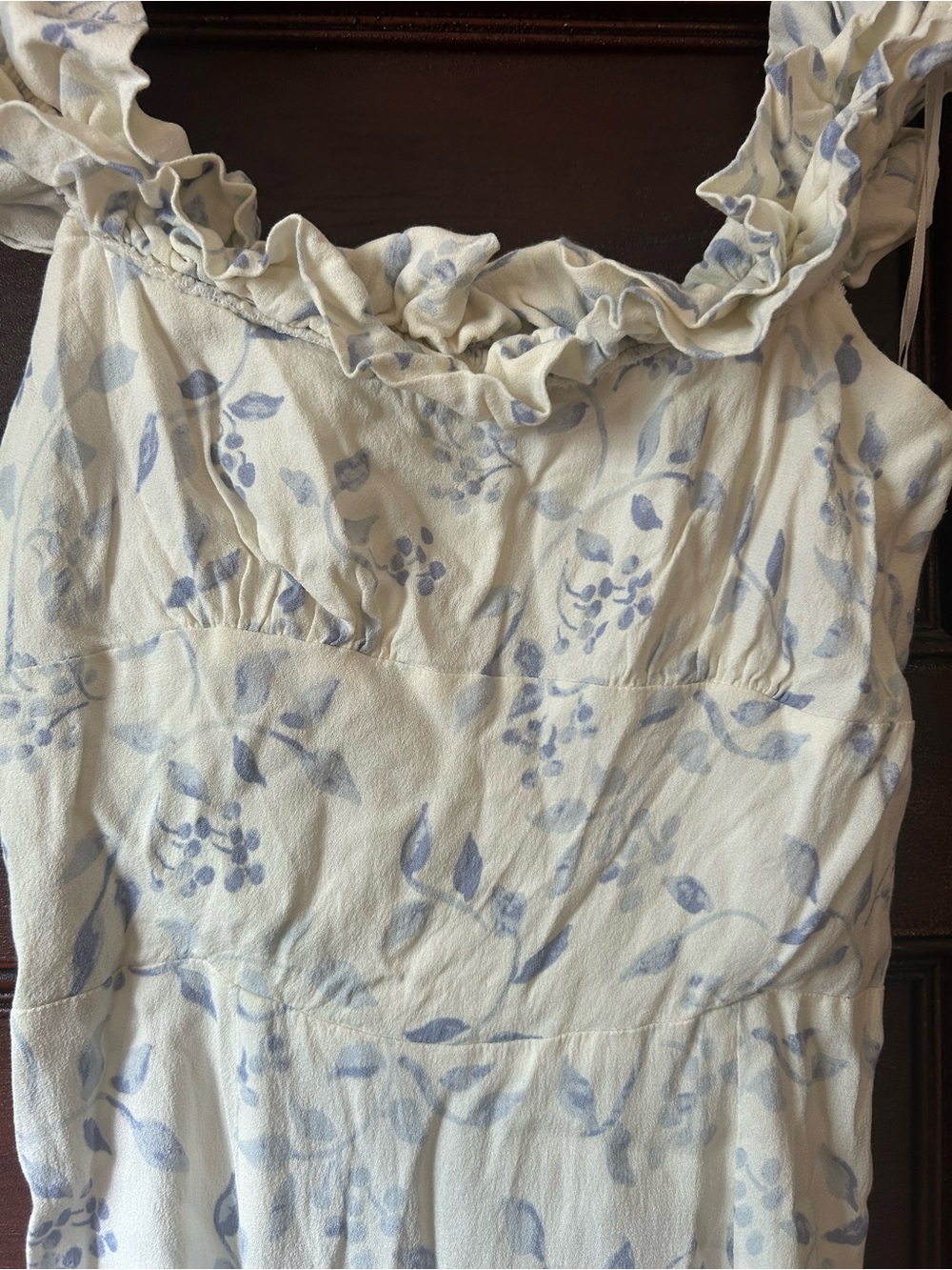 Reformation Izabel Off The Shoulder Ruffle Midi Dress Size 8 Blue & White Floral - Picture 7 of 10
